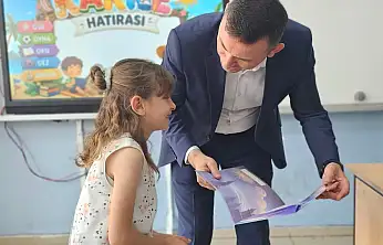Siirt Pervari'de Öğrenciler Karnelerini Aldı, Yaz Tatili Başladı