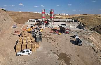 Siirt'te 6 Bin Metrekarelik Yeni Beton ve Parke Taşı Üretim Tesisi İçin Çalışmalar Başladı