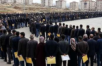 Siirt'te 921 Kişilik TYP Alımına 8 Bin 444 Kişi Başvuruda Bulundu