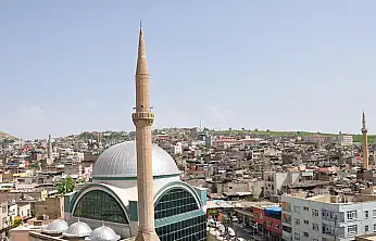 Siirt'te Akılalmaz Şaka: Yaşayan Adam İçin Ölüm Selasını Arkadaşları Okuttu