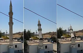 Siirt'te Caminin Minaresi Yıkıldı: O Anlar Kamerada