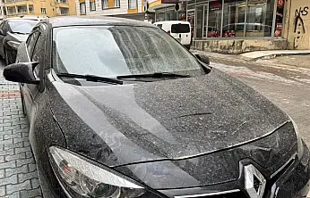 Siirt'te Çamur Yağdı: Araçlar Çamurla Kaplandı