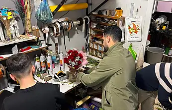 Siirt'te Çiçekçilerde 24 Kasım Yoğunluğu: Siparişlere Yetişemiyorlar