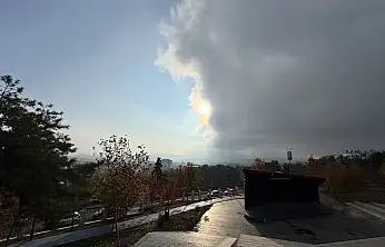 Siirt'te Gökyüzü İkiye Bölündü! O Anlar Artı Siirt Kamerasında