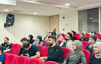 Siirt'te Hastane Enfeksiyonları ve Yoğun Bakımlarda Enfeksiyon Kontrolü Eğitimi Düzenlendi