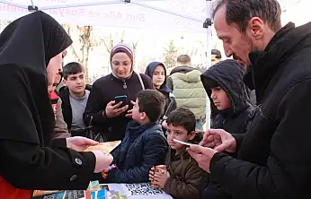 Siirt'te ''İlk Öğretmenim Ailem'' ve ''Çocuklar Güvende'' uygulamaları vatandaşlarla buluşturuldu