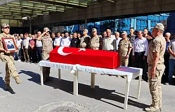 Siirt'te Jandarma Uzman Çavuş Mehmet Salih Sarıyer İçin Askeri Tören Düzenlendi