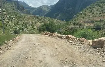 Siirt'te Köy Yolları Tepki Çekiyor! Vatandaşlar Kalıcı Çözüm İstiyor