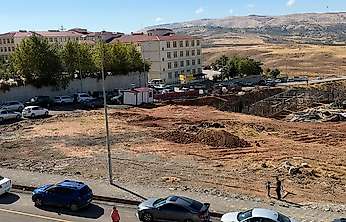 Siirt'te KPSS Sınavı Sırasında İnşaat Gürültüsü Tepki Çekti