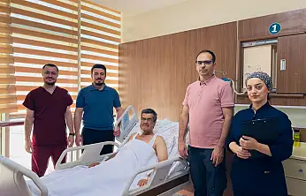 Siirt'te Kritik Şah Damarı Ameliyatı Başarıyla Gerçekleştirildi: Felç Riski Ortadan Kaldırıldı