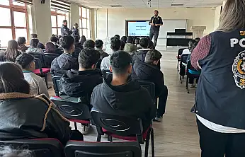 Siirt'te öğrencilere yönelik SİBERAY farkındalık eğitimi verildi