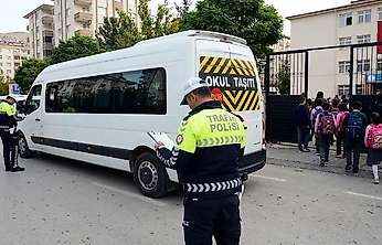Siirt'te Okul Servislerine Sıkı Denetim: Kurallara Uymayanlara Ağır Cezalar Kesilmeye Başlandı