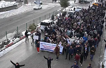 Siirt'te protesto yürüyüşüne polis müdahalesi