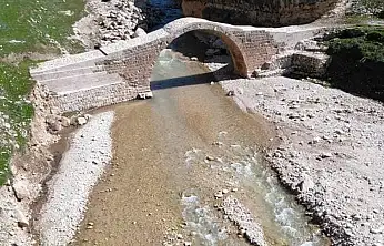Siirt'te Tarihi Gira Xane Köprüsünün Baraj Suları Altında Kalmadan Önce Çekilen Son Fotoğrafları
