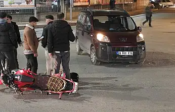 Siirt'te ticari araç ile motosiklet çarpıştı: 1 yaralı