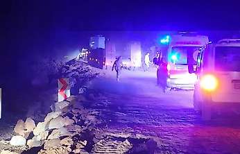 Siirt'te Trafik Kazası: 4 Kişi Yaralandı