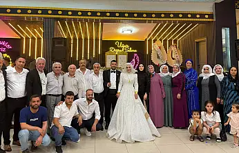 Siirt'te Yiğit ve Kayran Ailelerinin Mutlu Günü: Selma ve Hüseyin Dünyaevine Girdi
