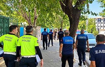 Siirt'te Zabıta Denetimlerinde 450 İş Yeri Kontrol Edildi 3 İş Yerine Ceza Uygulandı