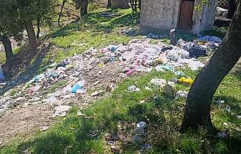 Siirt'te Ziyaret Edilen Türbe Bakımsızlığa Terk Edildi