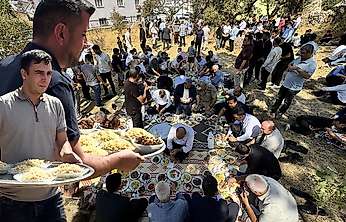 Siirt Tillo'da 500 Yıllık Gelenek Yaşatılıyor: Akyayla - Nepile Köyü'nde Büyük Ziyafet