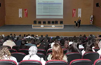 Siirt Üniversitesi'nde 2209-A Öğrenci Projeleri Bilgilendirme Toplantısı Yapıldı