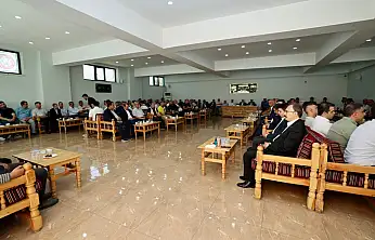 Siirt Valisi Kemal Kızılkaya, Babası İçin Düzenlenen Taziyede Başsağlığı Dileklerini Kabul Etti