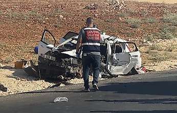 Siirtli Ailenin Gaziantep'te Geçirdiği Feci Kazada 2 Kişi Ölü 4 Kişi Yaralandı