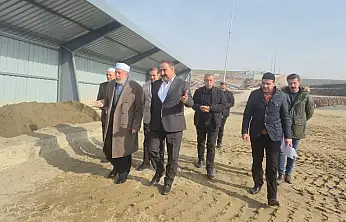 Siirtli Kanaat Önderi Şeyh Muiniddin Aydın'dan Asfalt Plenti Ziyareti