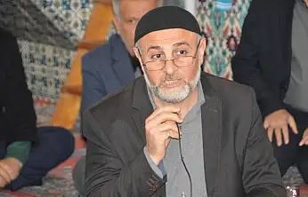 Siirtli Vaiz Murat Nergis'ten Üç Aylar Mesajı: 'Dinde Kandil Yok Diyerek İbadeti Engellemeyin'