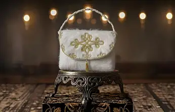 Tiftikten Kur'an-ı Kerim kılıfı Siirt'te el emeğiyle hayat buldu