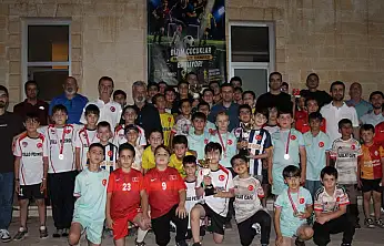Tillo'da ''Bizim Çocuklar'' Futbol Turnuvası Sona Erdi: Şampiyon Altın Çocuklar