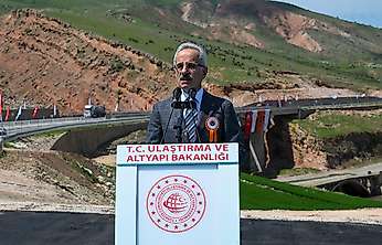 Ulaştırma Bakanı Uraloğlu Siirt'e Geliyor