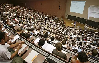 Üniversite eğitimi üç yıla mı düşüyor? YÖK Başkanı Özvar'dan açıklama!