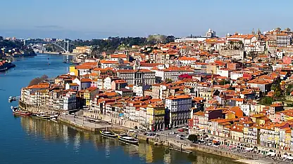 Aylık 43 Bin TL Geliri Olan Türkiye Vatandaşlarına AB'den Oturum Müjdesi: Portekiz D7 Vizesi ile Avrupa'ya Açılın