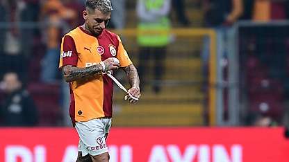 Galatasaray'ın Yıldızı Lucas Torreira Kırmızı Kart Gördü: Fenerbahçe Derbisi Tehlikede