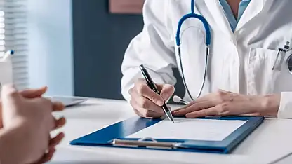 Hastanelere Ödenen Ücretlerde Artış: Milyonları İlgilendiren Düzenleme Resmi Gazete'de Yayımlandı