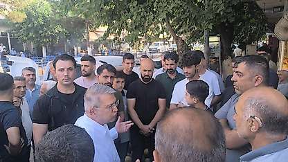 Kurtalan'da trafik gerilimi sonrası dikkat çeken buluşma: Siirt İl Emniyet Müdürü vatandaşları dinledi