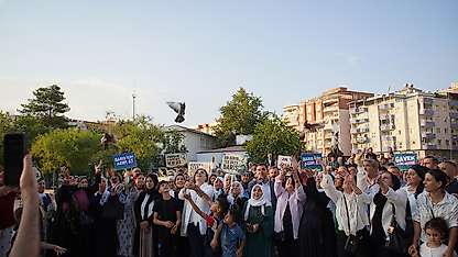 Siirt'te 1 Eylül Dünya Barış Günü İçin Yürüyüş Düzenlendi