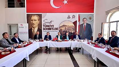 Siirt'te 'Türkiye Sohbetleri: Terörsüz Türkiye'ye Geçiş Süreçleri' Programı Düzenlendi