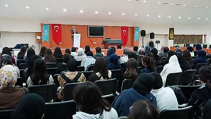 TÜGVA Siirt'ten Lise Öğrencilerine Kariyer Buluşması