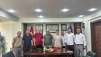 YENİ Parti İzmir Milletvekili Deniz Yücel ve Isparta Milletvekili Hikmet Yalım Halıcı, Siirt Esnaf ve Sanatkarları Odaları Birliği Başkanı Hikmet Yılmaz'ı Ziyaret Etti