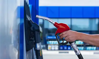 Akaryakıtta indirim kısa sürdü: Motorine yeni zam geliyor