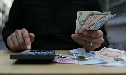 Emeklinin Maaşından Kesinti Dönemi Başlıyor: Yeni Torba Kanun Resmen Yürürlükte