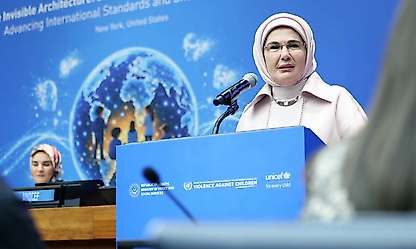 Emine Erdoğan BM'de Çocuklar İçin Güvenli Dijital Sistemler Çağrısı Yaptı