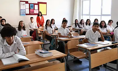 MEB'den Dijital Mesleki Rehberlik Hamlesi: Ortaokul ve Liselere Uygulama Başlıyor