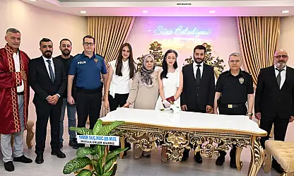 Siirt Emniyet Müdürü Özdemir, Polis Çiftin Nikâh Törenine Katıldı