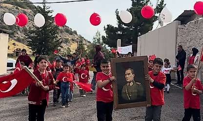 Siirt'te Jandarmadan 450 Öğrenciye Cumhuriyet Bayramı Etkinliği
