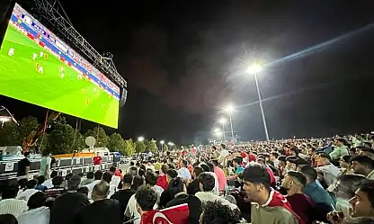 Siirt Valiliğine Talimat Gönderildi: Milli Maç İçin Dev Ekran Kurulması Yasaklandı