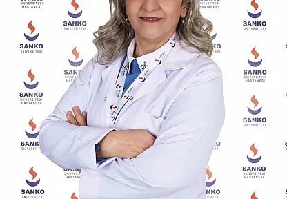 Cilt lekeleri en sık güneş hasarına bağlı nedenlerle görülür