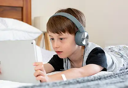 Yoksulluk, Dijital Bağımlılık ve Sağlıksız Gıda Tehdidi! Çocuk Sağlığı Alarm Veriyor